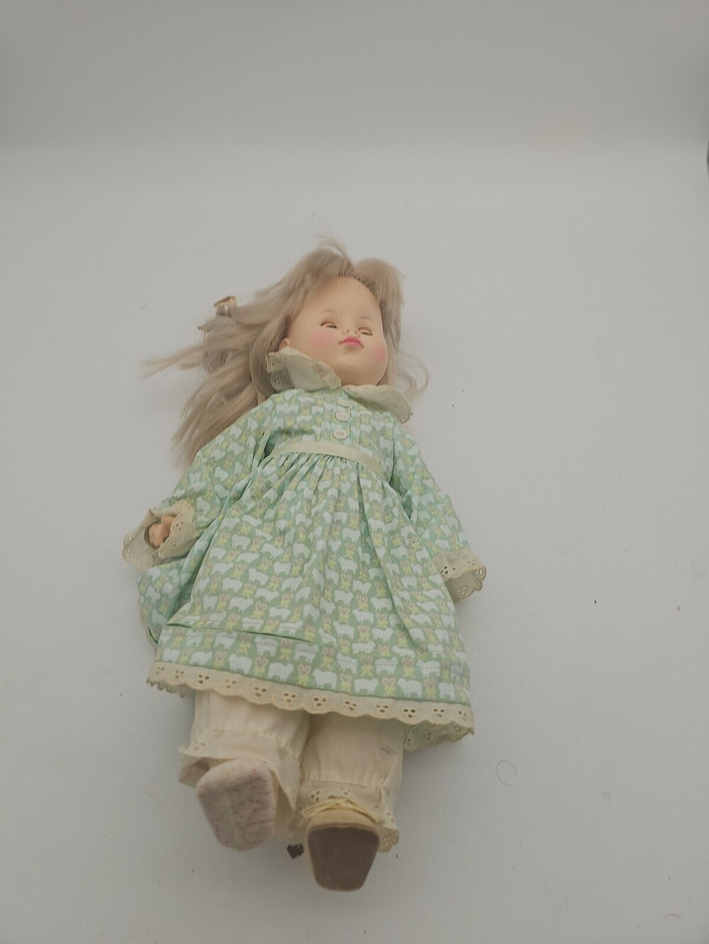 Effanbee 1967 Doll * 16" * 2600 Missing Shoe
